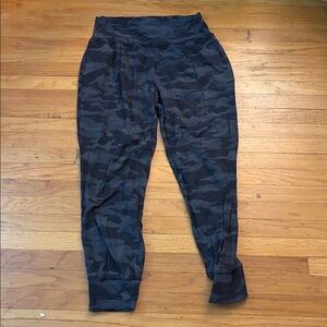 Athleta Salutation Camo Jogger
